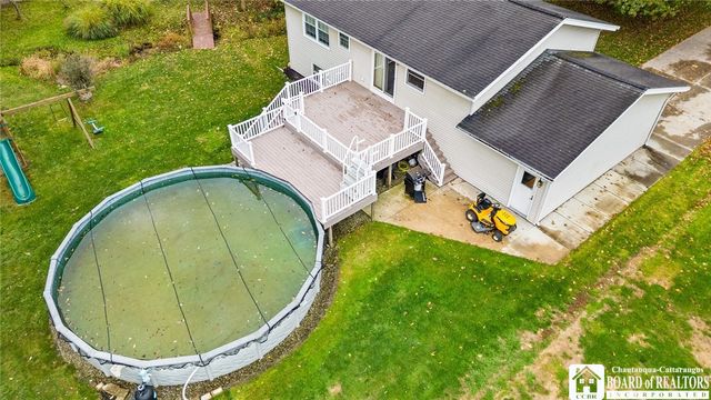 17 Johnson Street, Pomfret, NY 14063