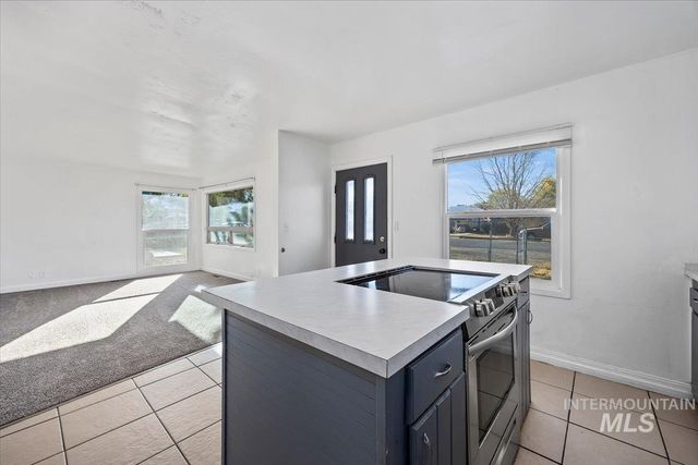 330 Monroe Street, Kimberly, ID 83341