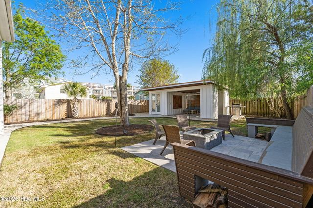 305 Sumter Avenue, Carolina Beach, NC 28428