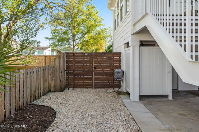 305 Sumter Avenue, Carolina Beach, NC 28428