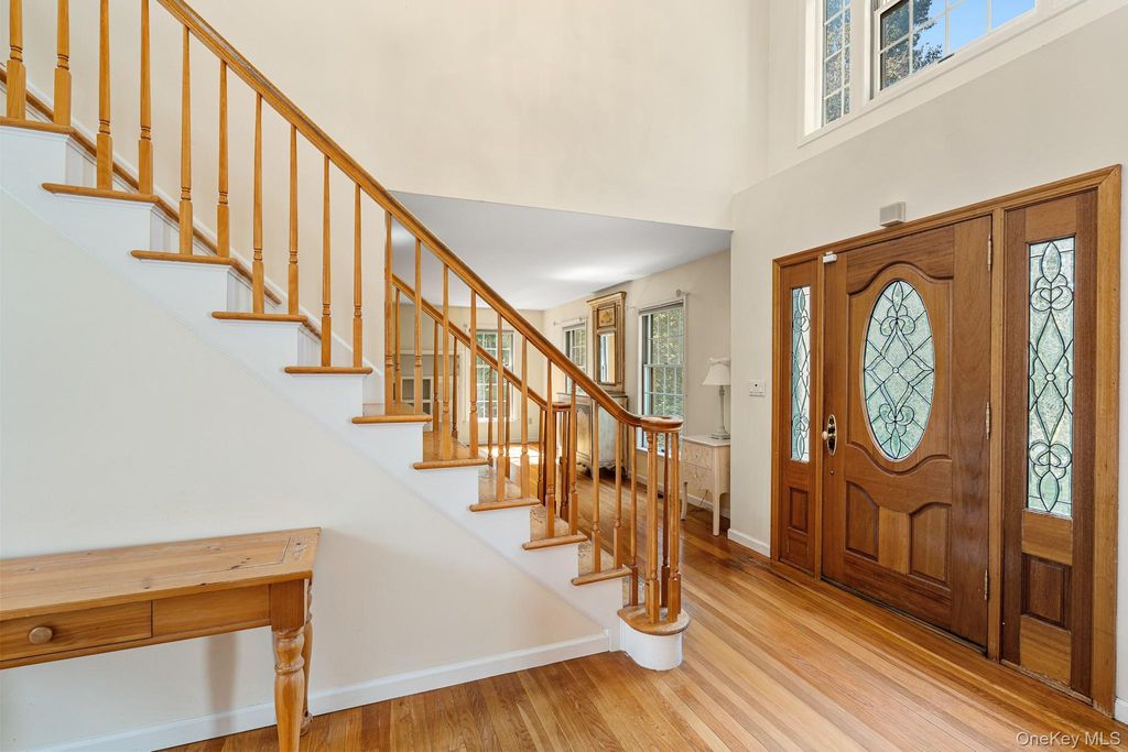 18 Arbor Court, Holmes, NY 12531 — photo 5