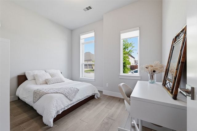 3036 Warrington, The Colony, TX 75056