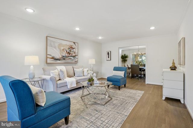 9804 KORMAN CT, Potomac, MD 20854