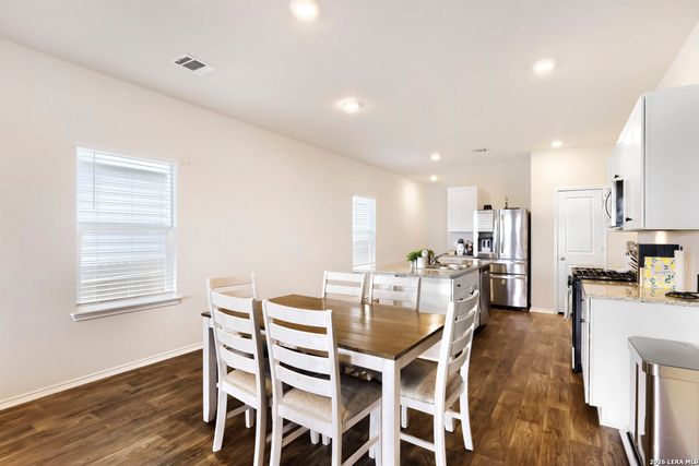 10518 Neversink Blvd, San Antonio, TX 78252
