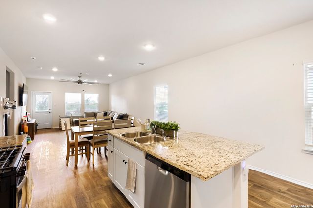 10518 Neversink Blvd, San Antonio, TX 78252