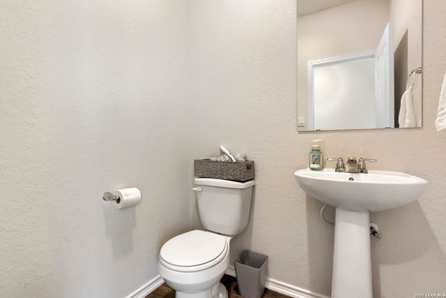 10518 Neversink Blvd, San Antonio, TX 78252