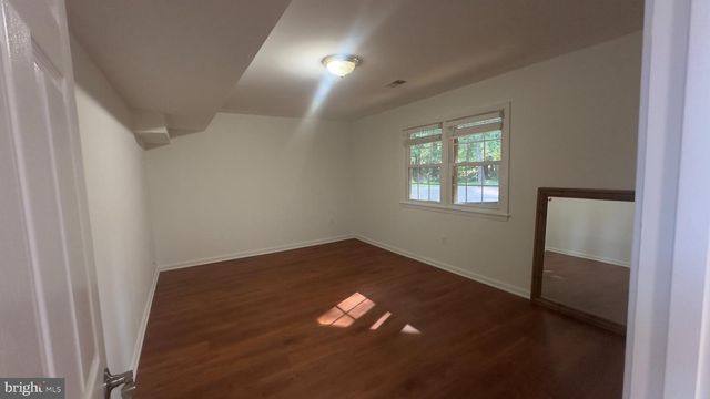 1636 GREAT FALLS ST, Mclean, VA 22101
