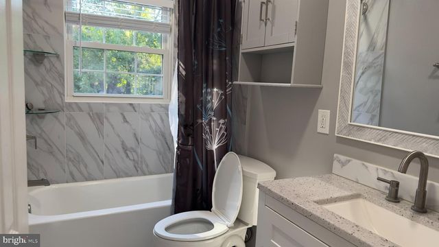 1636 GREAT FALLS ST, Mclean, VA 22101