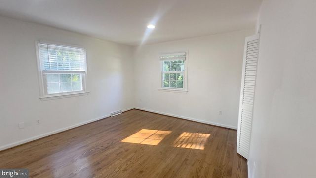 1636 GREAT FALLS ST, Mclean, VA 22101