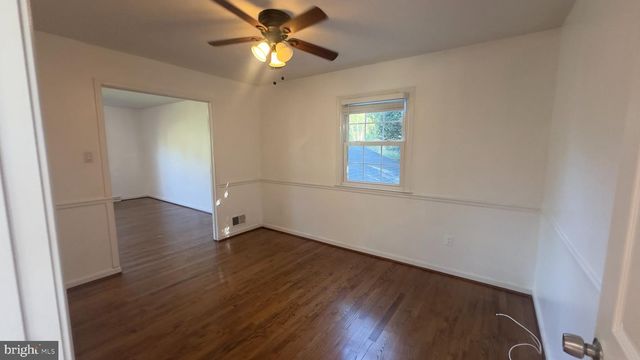 1636 GREAT FALLS ST, Mclean, VA 22101