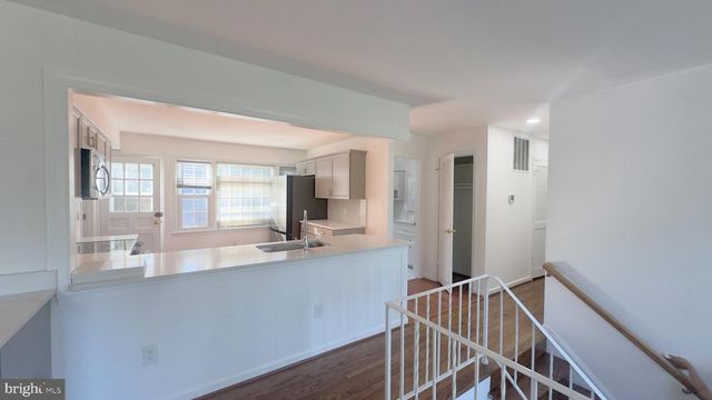 1636 GREAT FALLS ST, Mclean, VA 22101