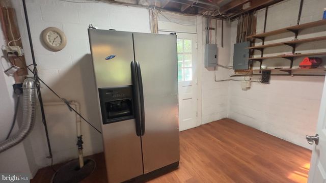 1636 GREAT FALLS ST, Mclean, VA 22101
