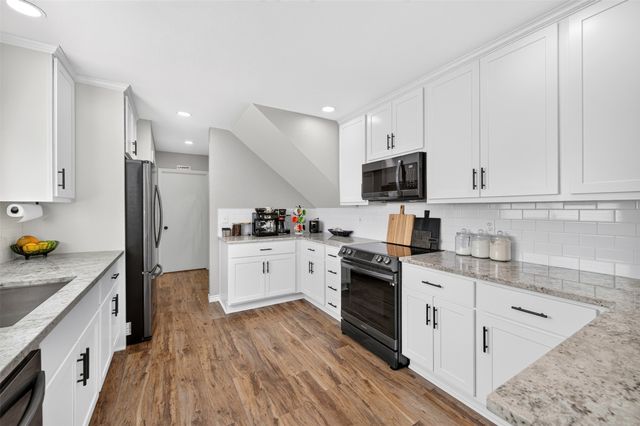 224 Miramar Drive, Arlington, TX 76002