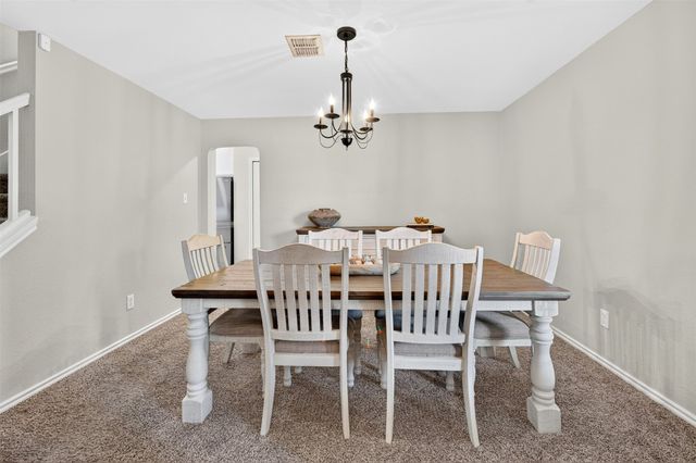 224 Miramar Drive, Arlington, TX 76002