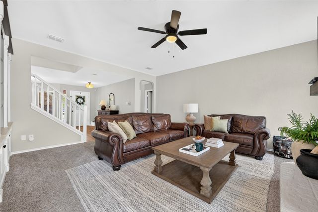 224 Miramar Drive, Arlington, TX 76002