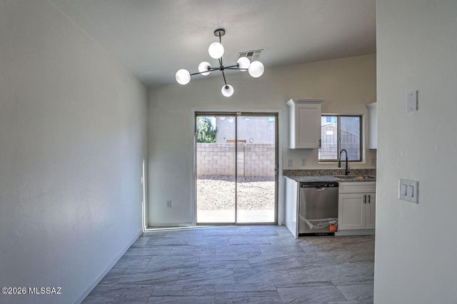 3625 E Drexel Manor Stravenue, Tucson, AZ 85706