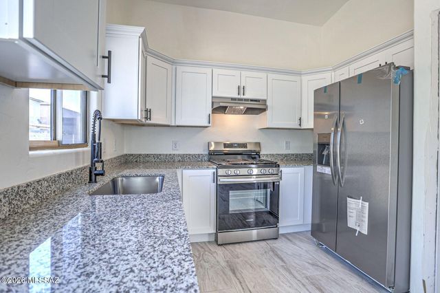 3625 E Drexel Manor Stravenue, Tucson, AZ 85706