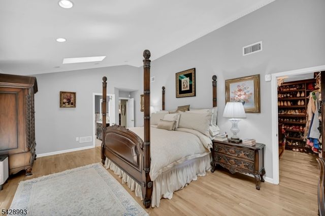 151 Page Dr, Oakland Boro, NJ 07436