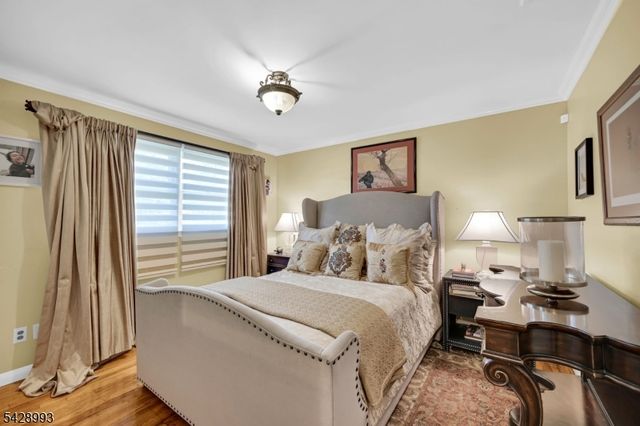 151 Page Dr, Oakland Boro, NJ 07436