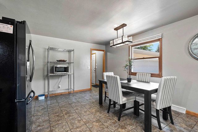 1545 N BLOSSOM DRIVE, Appleton, WI 54914