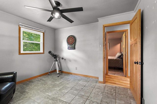 1545 N BLOSSOM DRIVE, Appleton, WI 54914