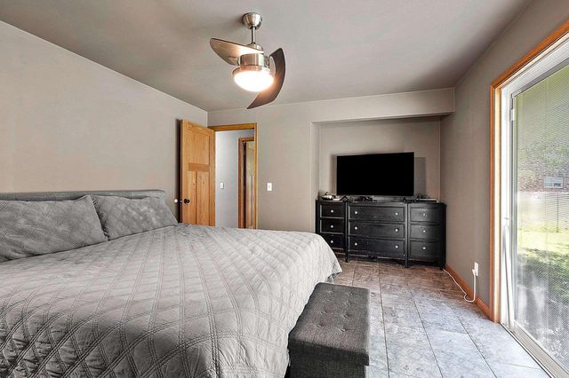 1545 N BLOSSOM DRIVE, Appleton, WI 54914