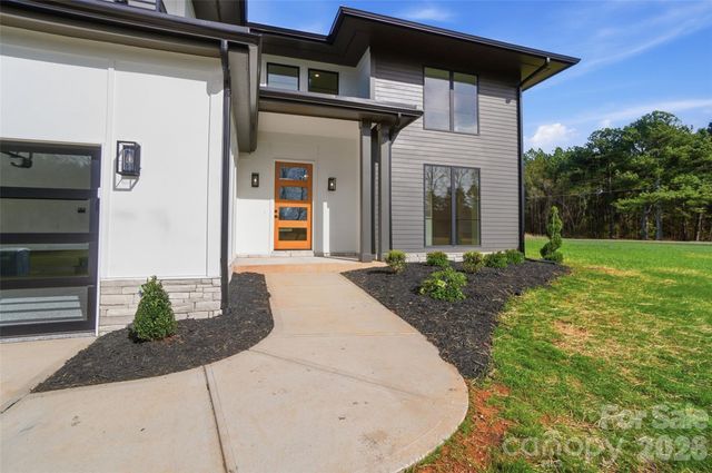 106 Quail Ridge Drive, Mooresville, NC 28117