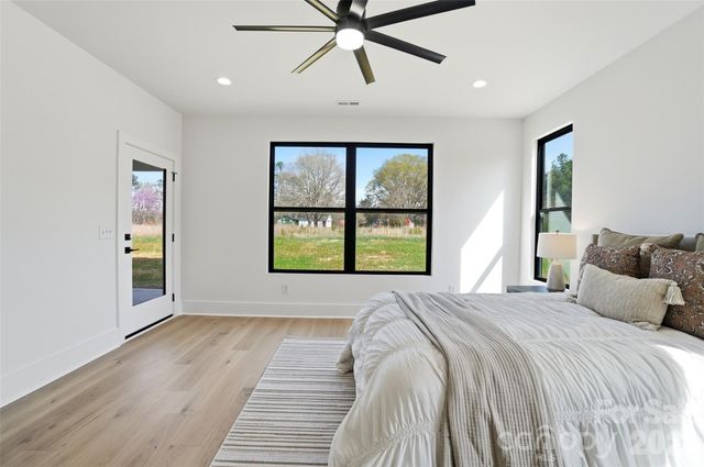 106 Quail Ridge Drive, Mooresville, NC 28117