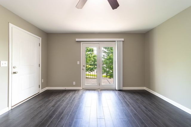 311 Hawkins Rd Apt D1, Clarksville, TN 37040