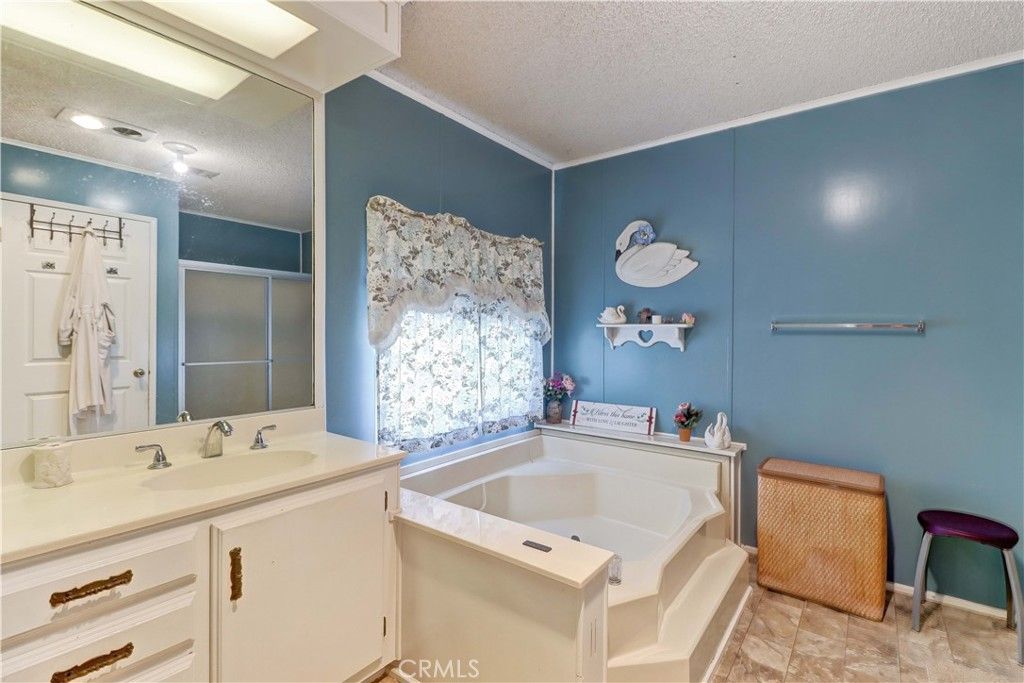 470 Quail Court, Perris, CA 92570 — photo 5