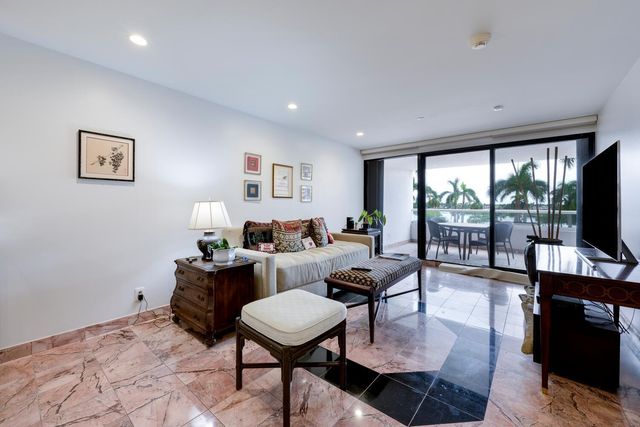 529 S Flagler Drive Th3g, West Palm Beach, FL 33401