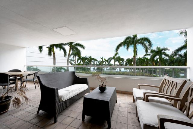529 S Flagler Drive Th3g, West Palm Beach, FL 33401