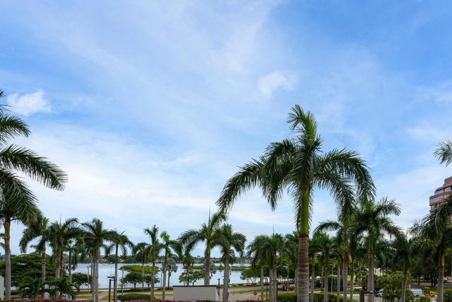529 S Flagler Drive Th3g, West Palm Beach, FL 33401