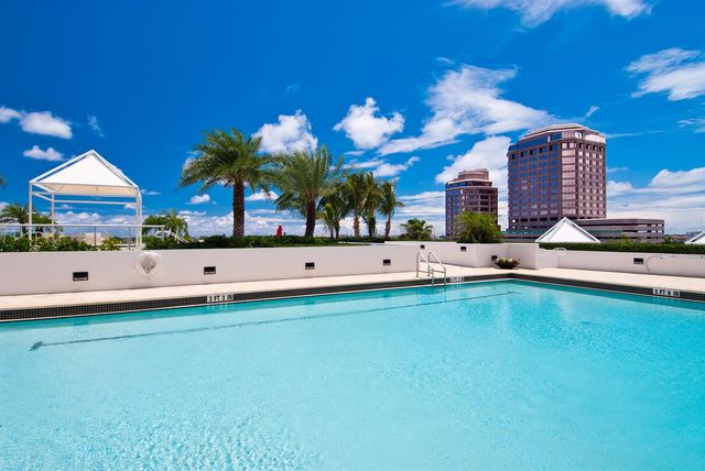 529 S Flagler Drive Th3g, West Palm Beach, FL 33401