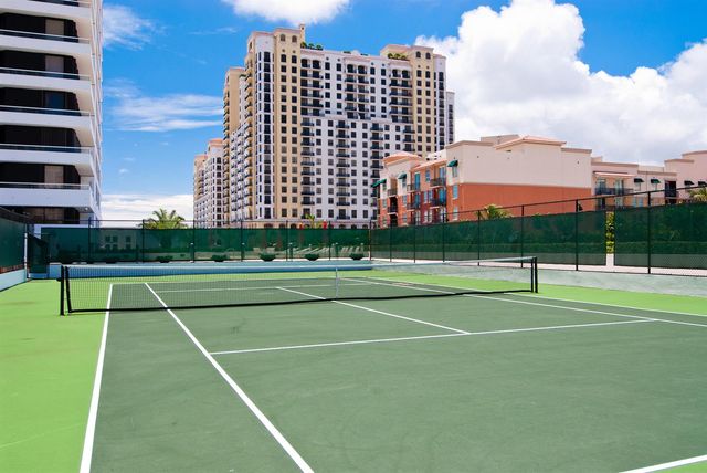 529 S Flagler Drive Th3g, West Palm Beach, FL 33401
