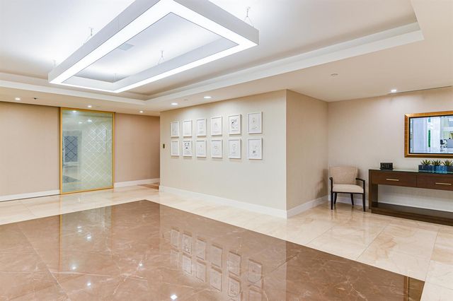 529 S Flagler Drive Th3g, West Palm Beach, FL 33401