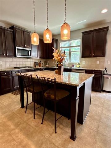 4355 Luke Way, Ellenwood, GA 30294