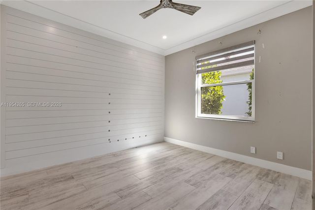 327 Burnt Pine Dr, Naples, FL 34119