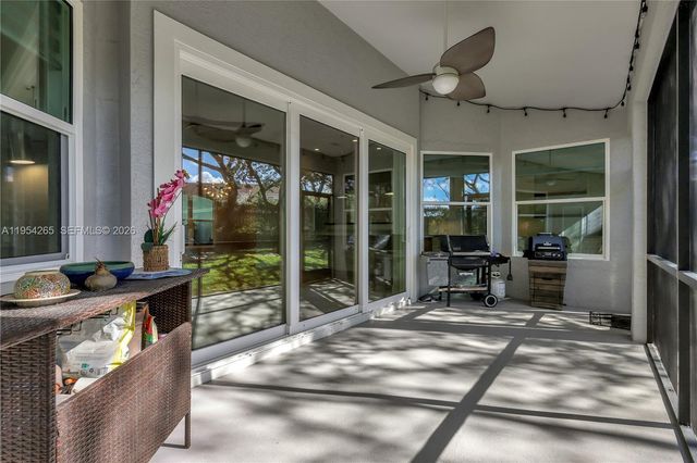 327 Burnt Pine Dr, Naples, FL 34119