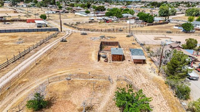 14280 Navajo, Apple Valley, CA 92307