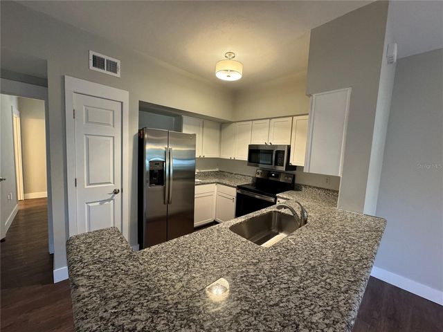 10000 SW 52ND AVENUE 139, Gainesville, FL 32608