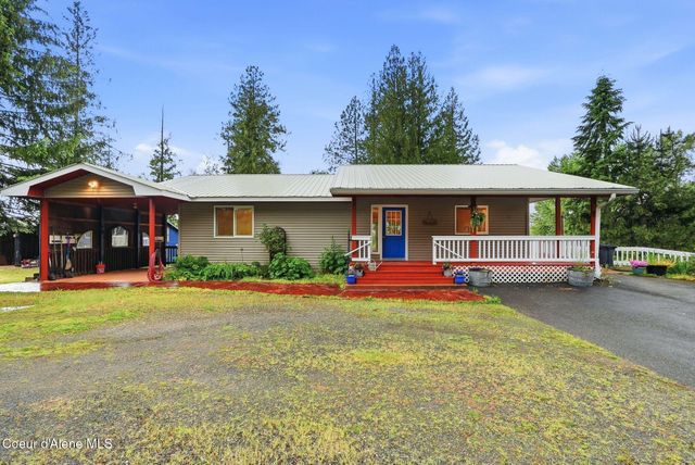 955 Bottle Bay Road, Sagle, ID 83860