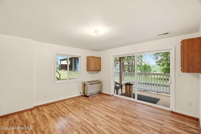 955 Bottle Bay Road, Sagle, ID 83860