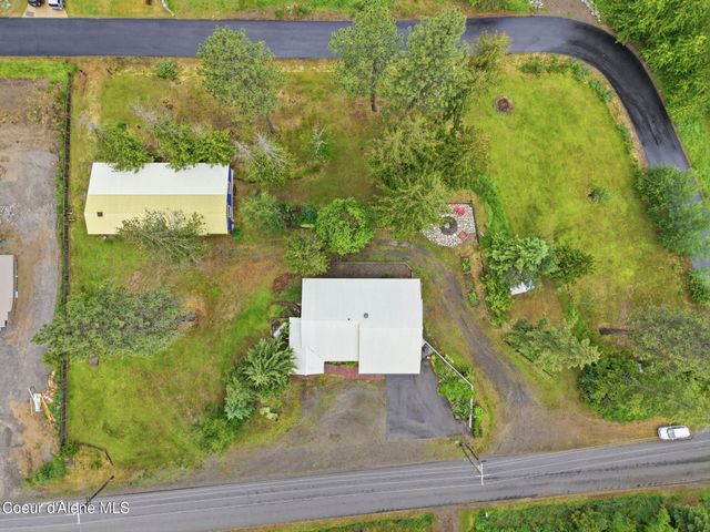 955 Bottle Bay Road, Sagle, ID 83860