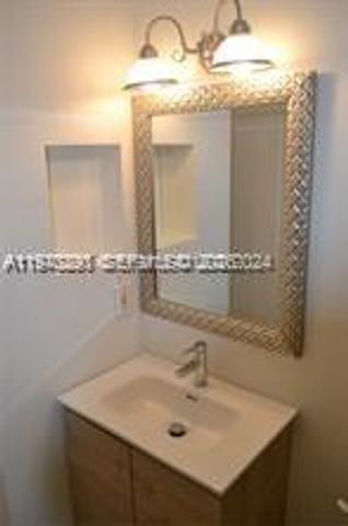 2864 S Edgehill Ln 2864, Cooper City, FL 33026