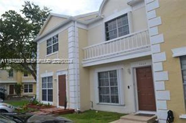 2864 S Edgehill Ln 2864, Cooper City, FL 33026