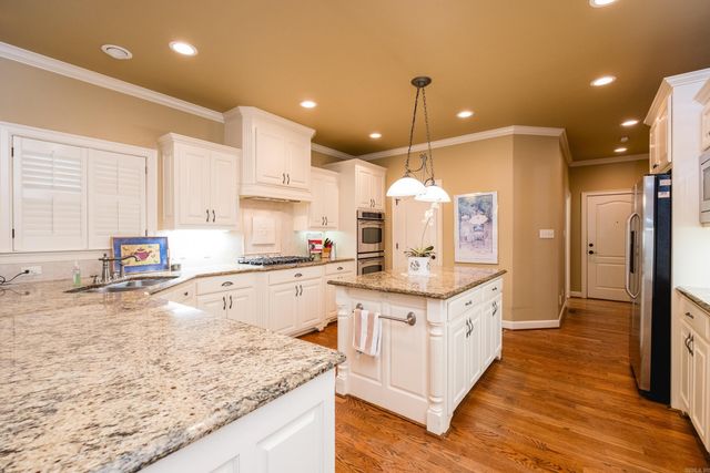 26 Courts Drive, Little Rock, AR 72223