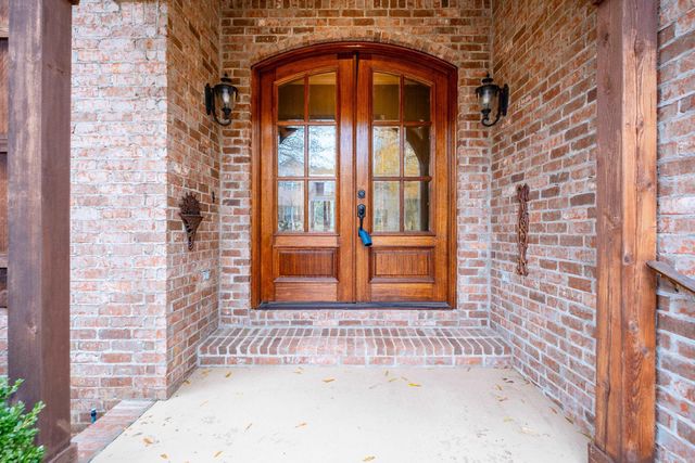 26 Courts Drive, Little Rock, AR 72223