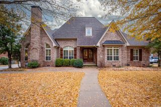 26 Courts Drive, Little Rock, AR 72223