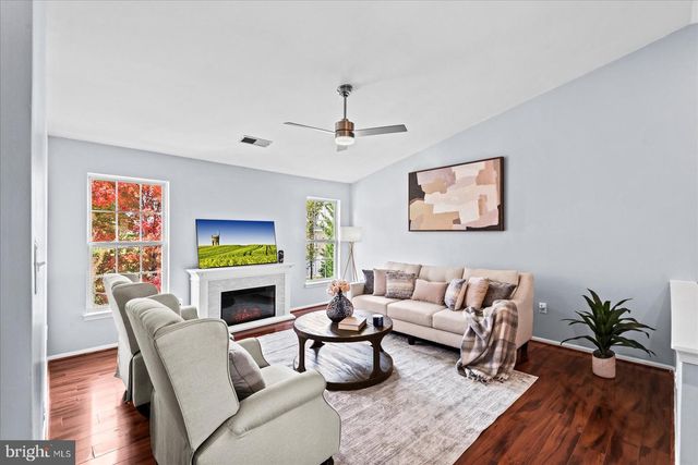 9 BANNON LN, Stafford, VA 22556